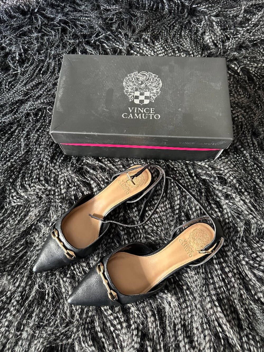 Vince Camuto Vencia Pump